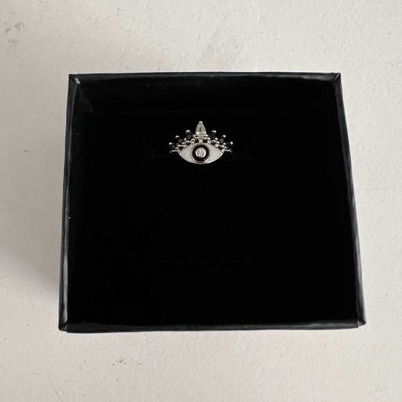 Little Rooms Silver and Black Eye Ring size 5 - Picture 3 of 3